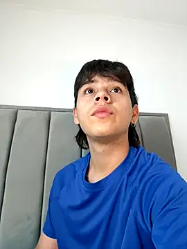 Snapshot of nico_leroy chatting on 10-04-25, 07:37 nico leroy online show from 10-04-25, 07:37
