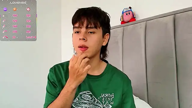 Snapshot of nico_leroy chatting on 09-26-25, 04:03 nico leroy online show from 09-26-25, 04:03