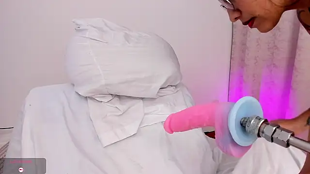 arynaughty20 online show from 11-07-25, 04:22