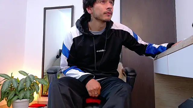 Elian savoy online show from 05-03-26, 12:16