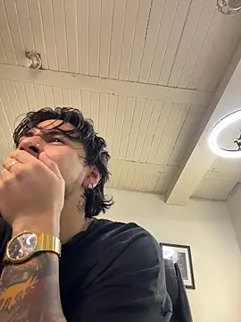 Elian savoy online show from 10-26-25, 12:44