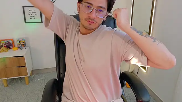 Elian savoy online show from 12-17-25, 12:32