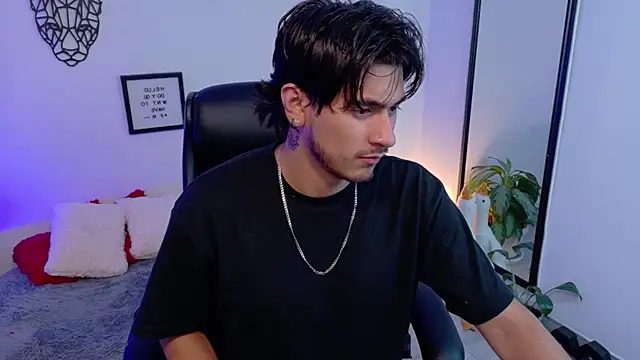 Elian savoy online show from 03-28-26, 10:44