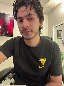 Elian savoy online show from 10-18-25, 12:23