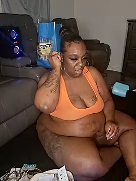 Thickkemzz41 online show from 04-08-26, 05:42