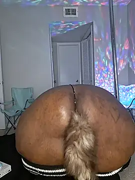 Thickkemzz41 online show from 09-10-25, 11:48