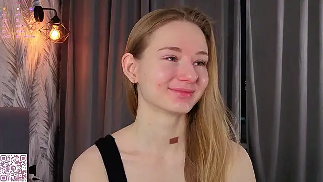 ElvinaRose online show from 02-12-26, 02:33