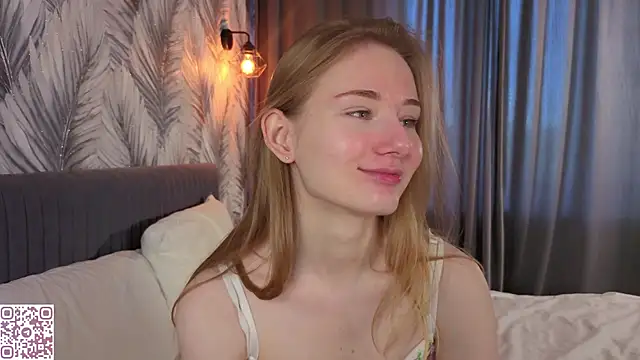 ElvinaRose online show from 05-21-26, 04:32