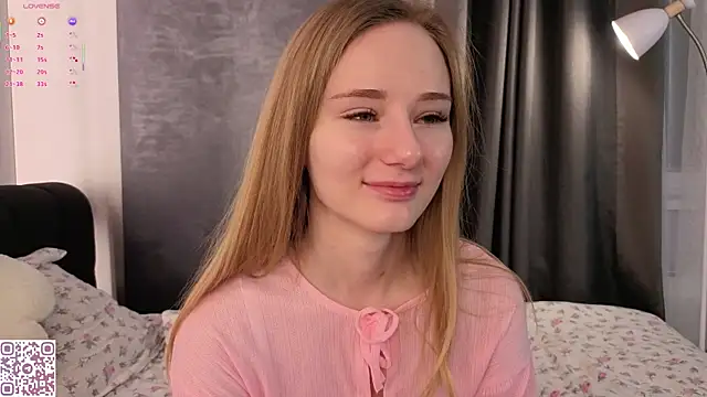 ElvinaRose online show from 12-20-25, 02:25