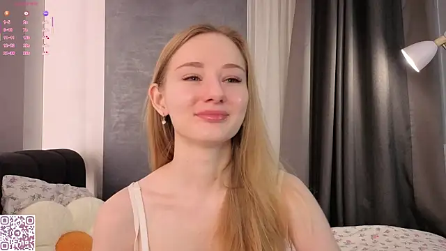 ElvinaRose online show from 12-16-25, 02:16