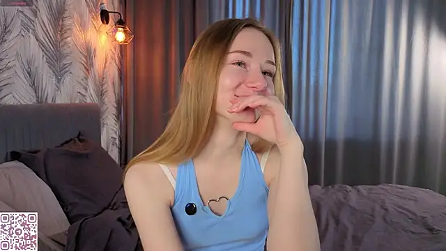 ElvinaRose online show from 05-07-26, 04:28