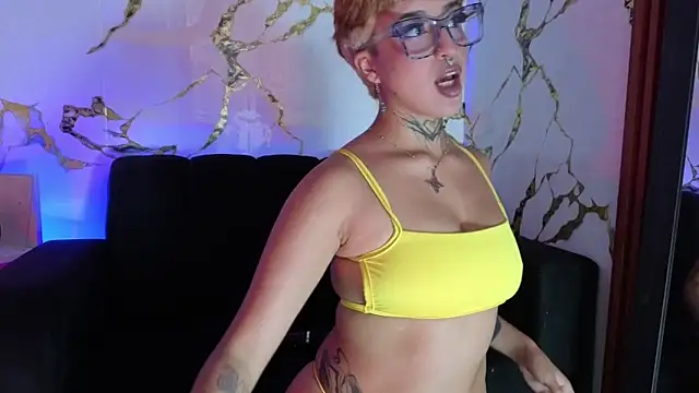 Snapshot of Rebeka-baker chatting on 02-03-26, 02:44 Rebeka-baker online show from 02-03-26, 02:44