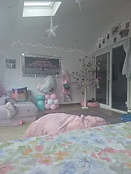 Snapshot of Tannedtattooed69 chatting on 10-04-25, 04:08 Tannedtattooed69 online show from 10-04-25, 04:08