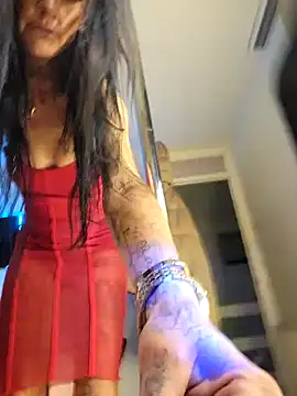 Snapshot of Tannedtattooed69 chatting on 12-03-25, 09:03 Tannedtattooed69 online show from 12-03-25, 09:03