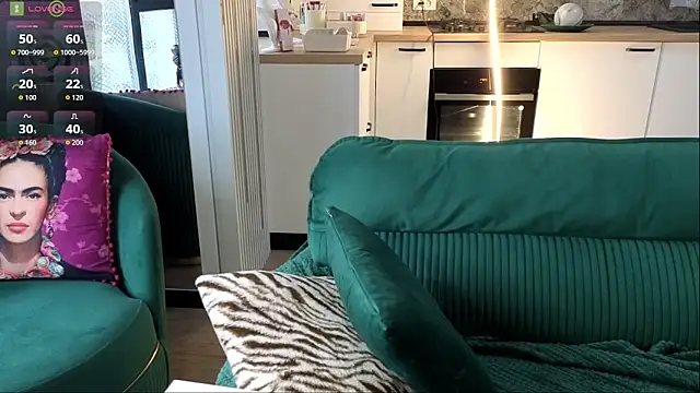 Goddess Alaska online show from 11-20-25, 07:09