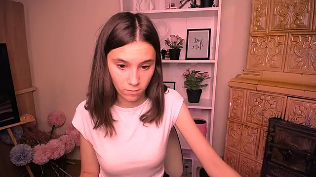 Snapshot of RosaRay_ chatting on 06-30-26, 06:02 RosaRay online show from 06-30-26, 06:02