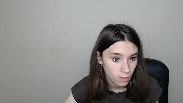 Snapshot of RosaRay_ chatting on 09-10-25, 06:45 RosaRay online show from 09-10-25, 06:45