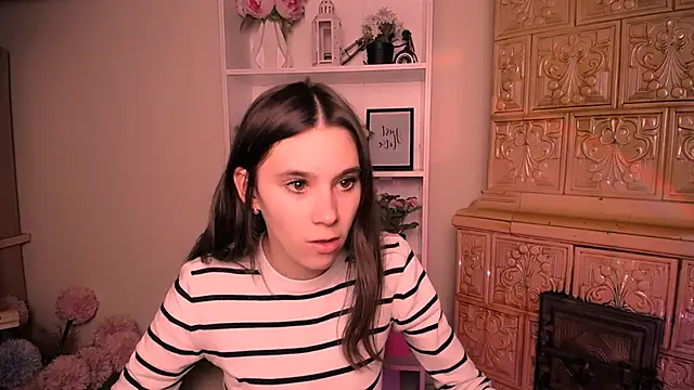 RosaRay  online show from 04-15-26, 06:19