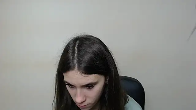 Snapshot of RosaRay_ chatting on 10-03-25, 06:37 RosaRay online show from 10-03-25, 06:37
