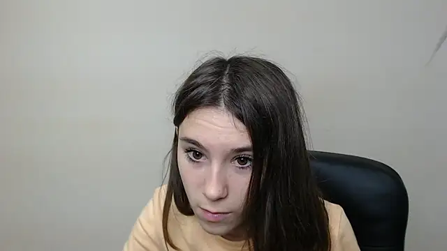 Snapshot of RosaRay_ chatting on 09-27-25, 06:41 RosaRay online show from 09-27-25, 06:41