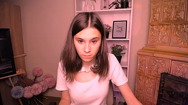Snapshot of RosaRay_ chatting on 06-23-26, 06:44 RosaRay online show from 06-23-26, 06:44