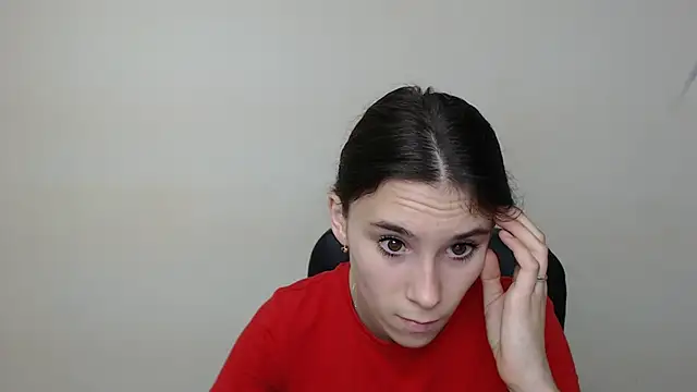 Snapshot of RosaRay_ chatting on 09-23-25, 06:31 RosaRay online show from 09-23-25, 06:31