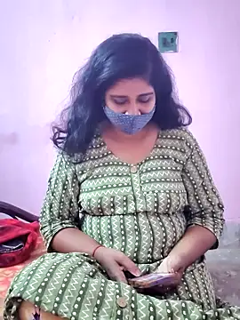 Rupali201 online show from 12-17-25, 05:29