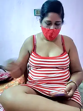 Snapshot of Rupali201 chatting on 10-03-25, 03:52 Rupali201 online show from 10-03-25, 03:52