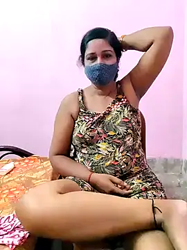 Snapshot of Rupali201 chatting on 09-29-25, 04:30 Rupali201 online show from 09-29-25, 04:30