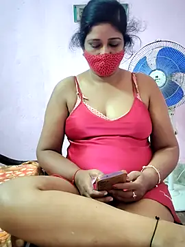 Snapshot of Rupali201 chatting on 10-01-25, 05:39 Rupali201 online show from 10-01-25, 05:39
