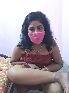 Snapshot of Rupali201 chatting on 10-15-25, 04:04 Rupali201 online show from 10-15-25, 04:04