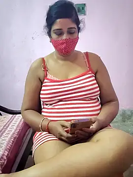 Rupali201 online show from 11-18-25, 04:16