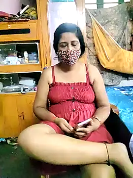 Snapshot of Rupali201 chatting on 09-19-25, 02:48 Rupali201 online show from 09-19-25, 02:48