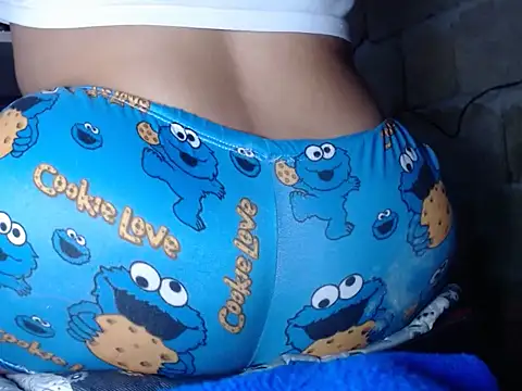 Snapshot of salmaextremeperver chatting on 10-31-25, 09:11 salmaextremeperver online show from 10-31-25, 09:11