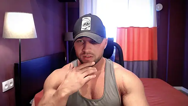 Snapshot of RikAdlerr chatting on 09-15-25, 06:58 RikAdlerr online show from 09-15-25, 06:58