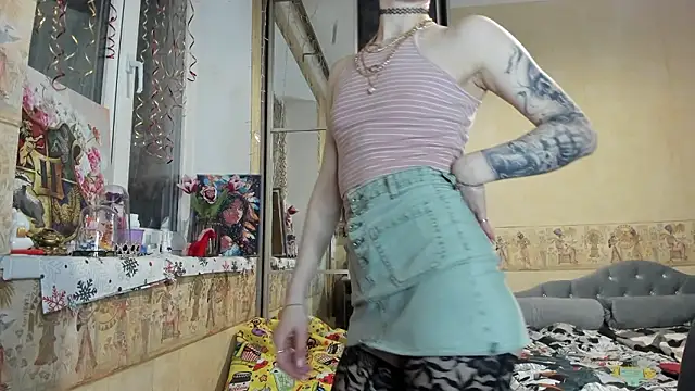 WatsonMi online show from 03-08-26, 04:32