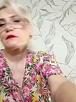 Snapshot of Catty_Lady chatting on 07-09-26, 07:57 Catty Lady online show from 07-09-26, 07:57