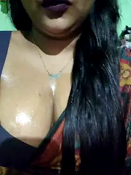 Snapshot of JIYA-04 chatting on 06-13-26, 06:17 JIYA-04 online show from 06-13-26, 06:17