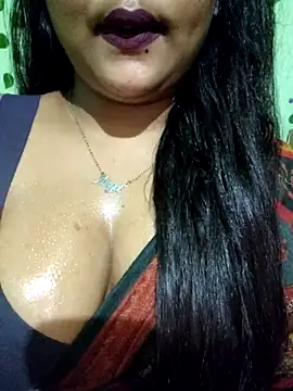 Snapshot of JIYA-04 chatting on 06-14-26, 02:40 JIYA-04 online show from 06-14-26, 02:40