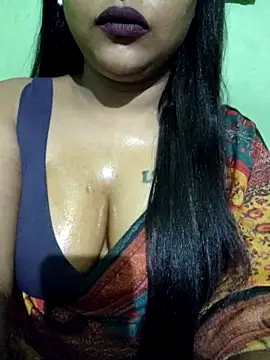 Snapshot of JIYA-04 chatting on 09-28-25, 12:34 JIYA-04 online show from 09-28-25, 12:34