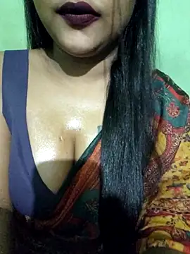 Snapshot of JIYA-04 chatting on 09-19-25, 01:04 JIYA-04 online show from 09-19-25, 01:04