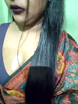 Snapshot of JIYA-04 chatting on 09-20-25, 12:21 JIYA-04 online show from 09-20-25, 12:21