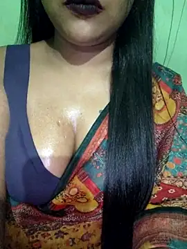 Snapshot of JIYA-04 chatting on 09-15-25, 12:16 JIYA-04 online show from 09-15-25, 12:16