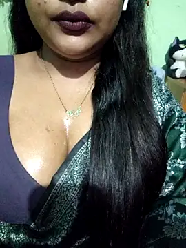 Snapshot of JIYA-04 chatting on 03-27-26, 03:02 JIYA-04 online show from 03-27-26, 03:02