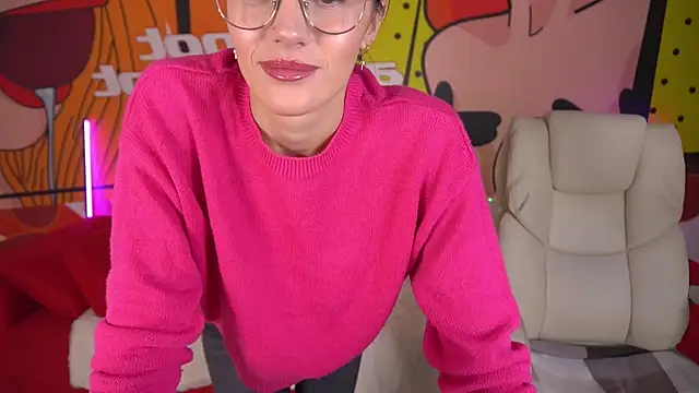 EviLune online show from 10-15-25, 07:16