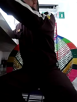 Snapshot of SOY0119DIEGO chatting on 09-29-25, 12:33 SOY0119DIEGO online show from 09-29-25, 12:33