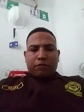 Snapshot of SOY0119DIEGO chatting on 02-27-26, 11:32 SOY0119DIEGO online show from 02-27-26, 11:32