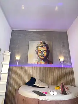 Saracooper   online show from 11-10-25, 03:44