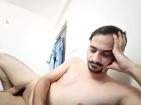 Snapshot of Amit_desai chatting on 10-06-25, 06:08 Amit desai online show from 10-06-25, 06:08