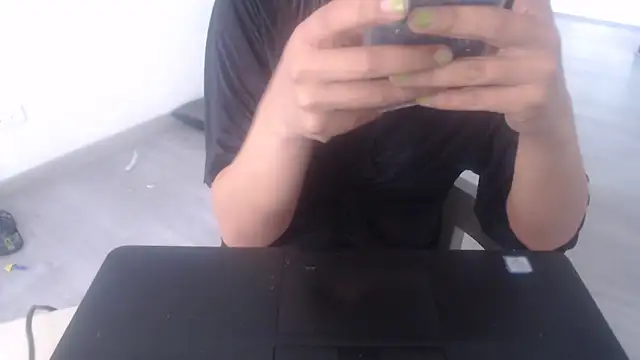 sabrina v  online show from 05-08-26, 07:06